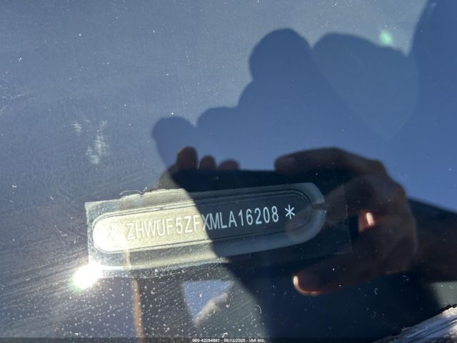 2021 LAMBORGHINI HURACAN EVO ZHWUF5ZFXMLA16208 Photo 8