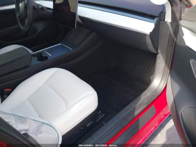 2023 TESLA MODEL 3 5YJ3E1EA2PF588467 Photo 4