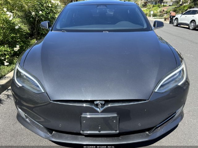 2017 TESLA MODEL S 5YJSA1E26HF215014 Photo 9