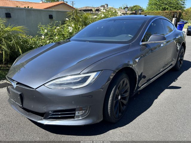 2017 TESLA MODEL S 5YJSA1E26HF215014 Photo 1