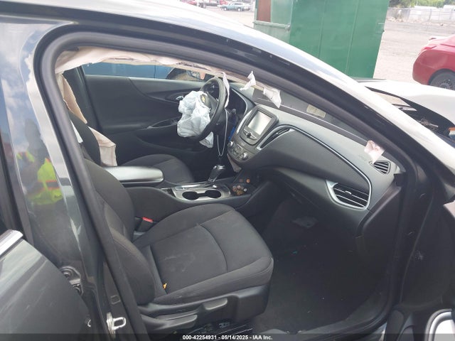 1G1ZB5ST6JF223799 Chevrolet Malibu 1ls