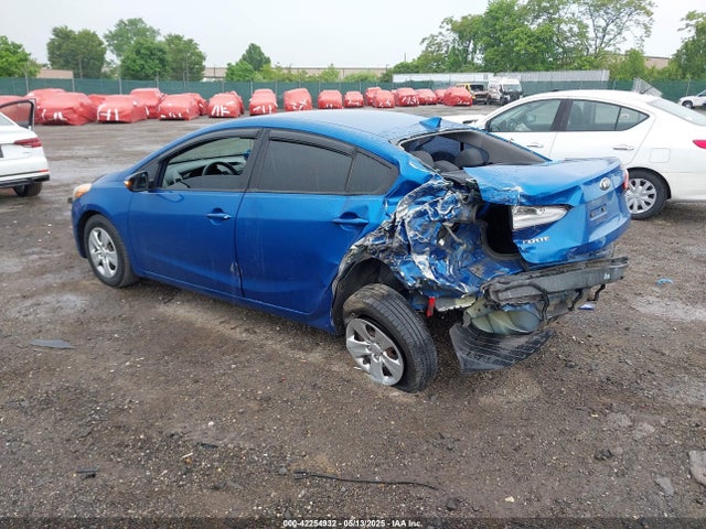 KNAFX4A60F5259581 KIA FORTE LX