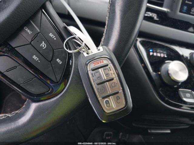 2019 CHRYSLER PACIFICA 2C4RC1FG0KR574955 Photo 10