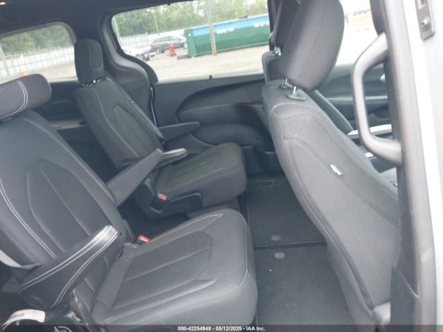 2019 CHRYSLER PACIFICA 2C4RC1FG0KR574955 Photo 7
