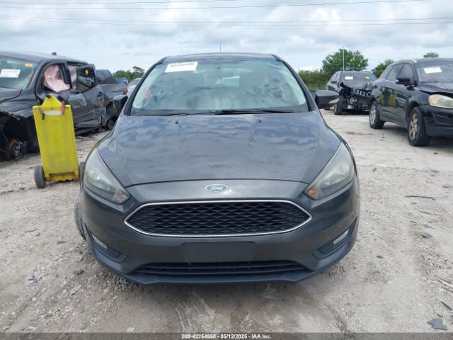 1FADP3M21HL322897 Ford FOCUS SEL