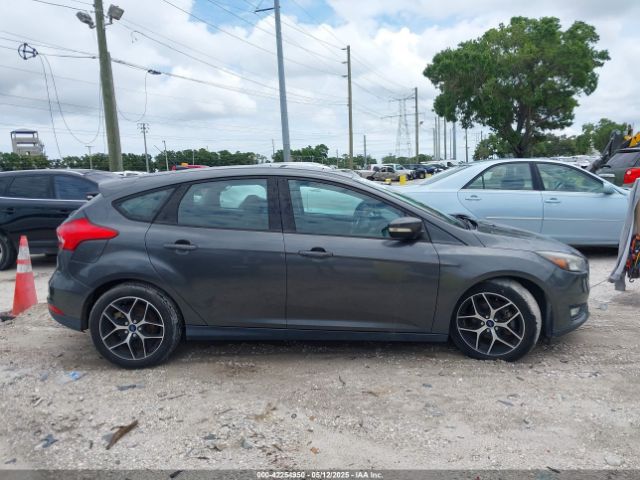 1FADP3M21HL322897 Ford FOCUS SEL
