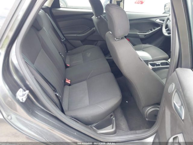 1FADP3M21HL322897 Ford FOCUS SEL