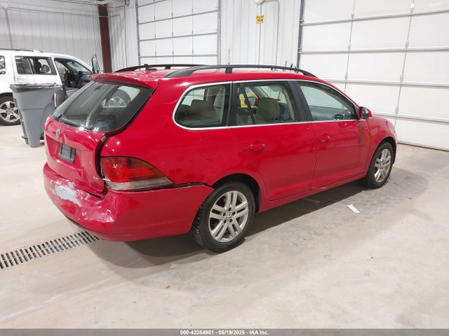 3VWML7AJ6EM611581 Volkswagen 2014