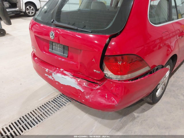 3VWML7AJ6EM611581 Volkswagen 2014