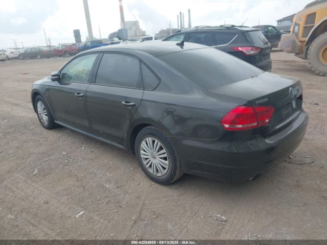 1VWAT7A34FC068514 Volkswagen Passat 1.8t S