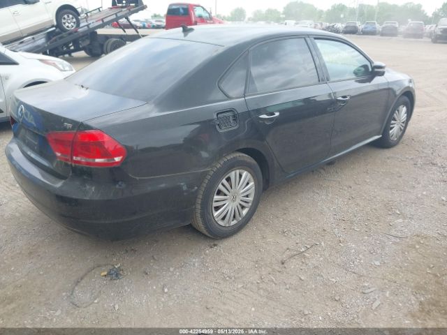 1VWAT7A34FC068514 Volkswagen Passat 1.8t S