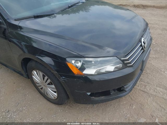 1VWAT7A34FC068514 Volkswagen Passat 1.8t S