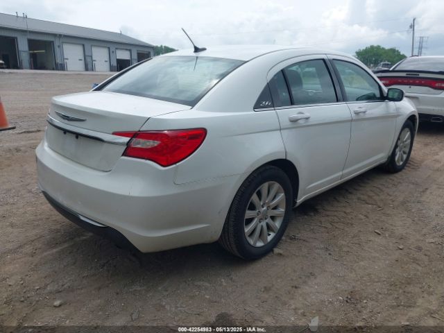 2011 CHRYSLER 200 1C3BC1FBXBN617480 Photo 3