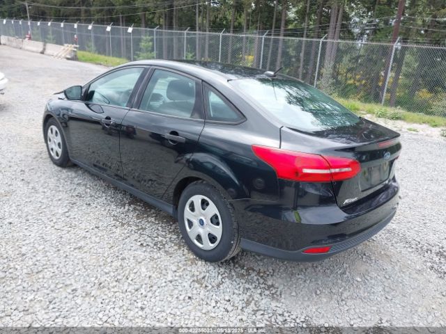 1FADP3E22FL378391 Ford FOCUS S