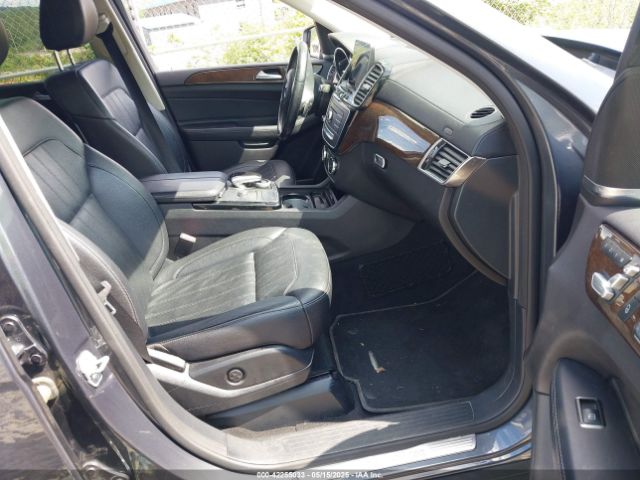 2017 MERCEDES-BENZ GLS 450 4JGDF6EE7HA738550 Photo 4