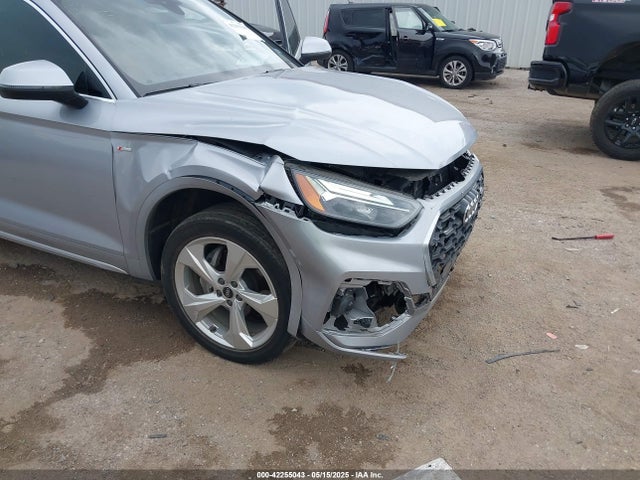 2022 AUDI Q5 WA1EAAFY2N2081546 Photo 5