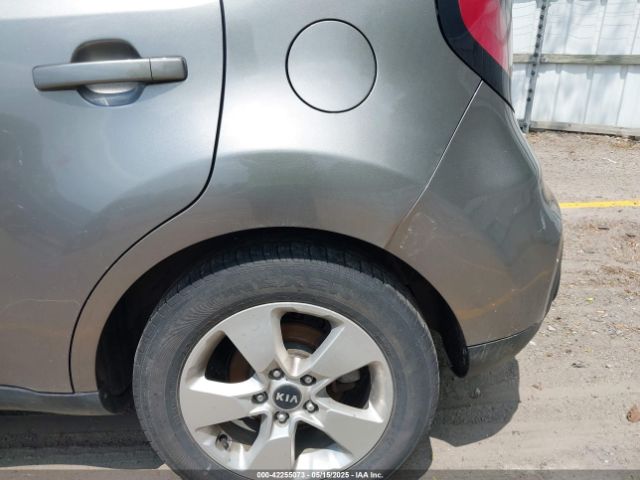 KNDJN2A2XJ7591531 KIA Soul