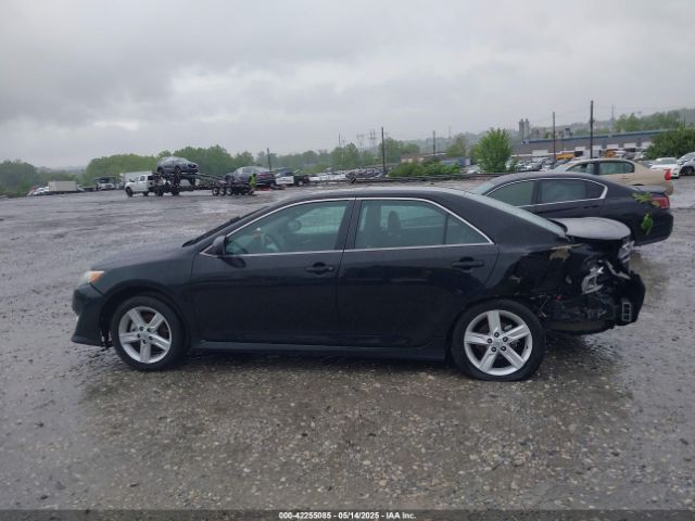 4T1BF1FK8EU458127 Toyota CAMRY SE
