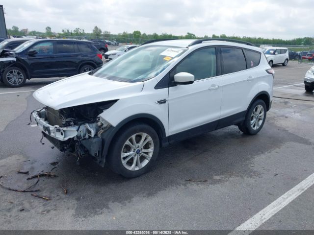 1FMCU9GDXJUC38393 Ford ESCAPE SE