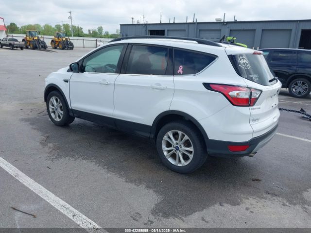 1FMCU9GDXJUC38393 Ford ESCAPE SE