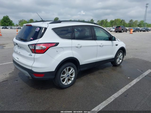 1FMCU9GDXJUC38393 Ford ESCAPE SE