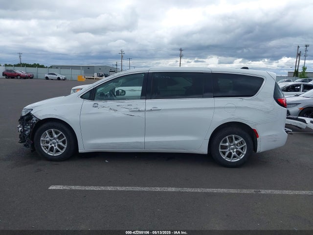 2C4RC1BG9PR521572 Chrysler Pacifica Touring L