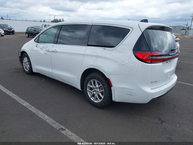 2C4RC1BG9PR521572 Chrysler Pacifica Touring L