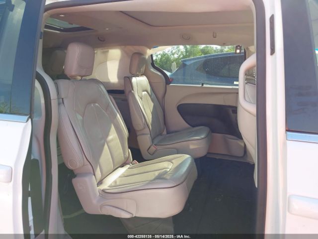 2C4RC1GG1LR176086 Chrysler Pacifica Limited