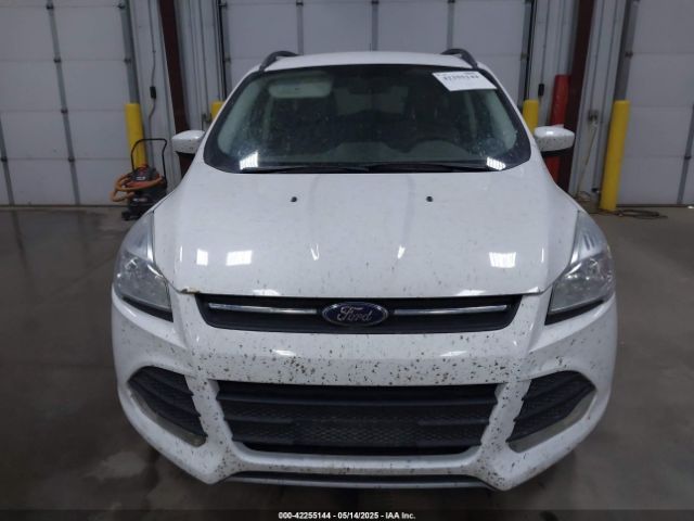 1FMCU9G99GUB22817 Ford ESCAPE SE