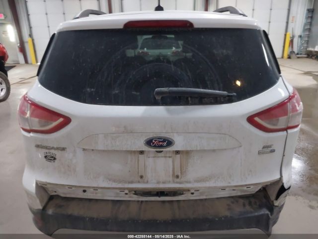 1FMCU9G99GUB22817 Ford ESCAPE SE