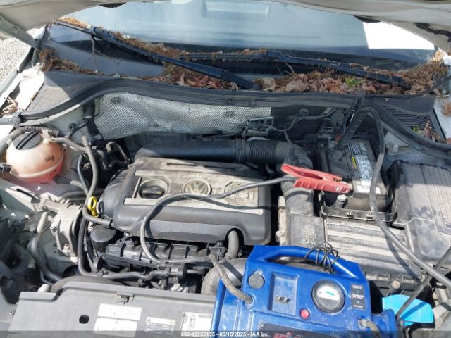 WVGBV7AX7GW588738 Volkswagen Tiguan R-line/s/se/sel