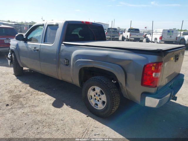 2013 CHEVROLET SILVERADO 1500 1GCRKSE72DZ274532 Photo 2