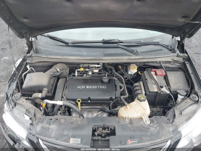 1G1JD5SG7J4117061 Chevrolet Sonic Lt Auto