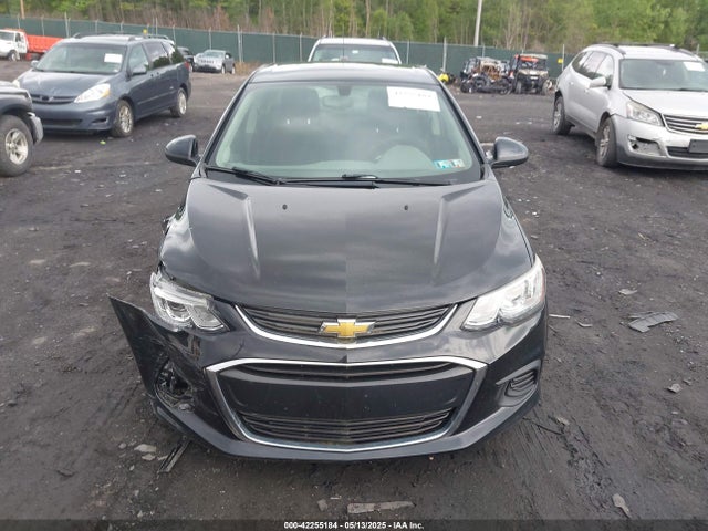 1G1JD5SG7J4117061 Chevrolet Sonic Lt Auto