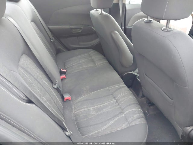 1G1JD5SG7J4117061 Chevrolet Sonic Lt Auto