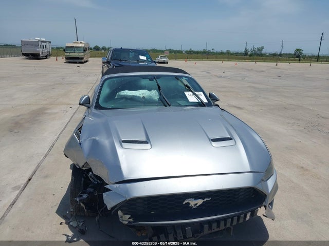 1FATP8UHXL5111742 Ford 2020