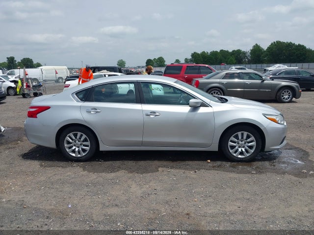 1N4AL3APXHN355609 Nissan Altima 2.5 S