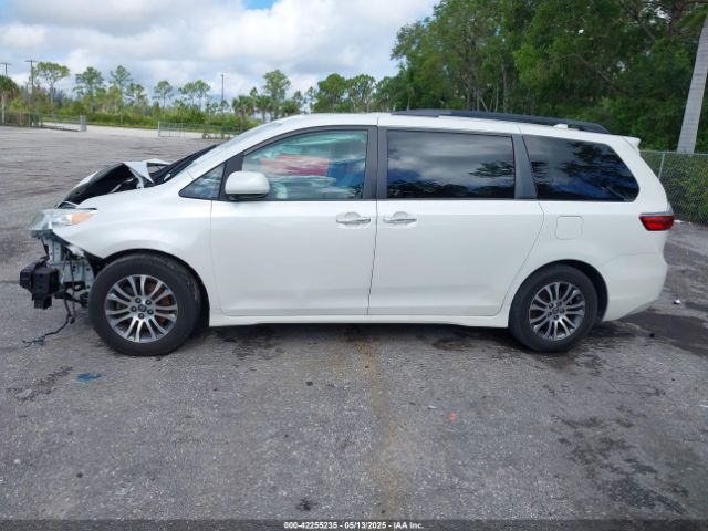 5TDYZ3DC5LS029364 Toyota SIENNA XLE