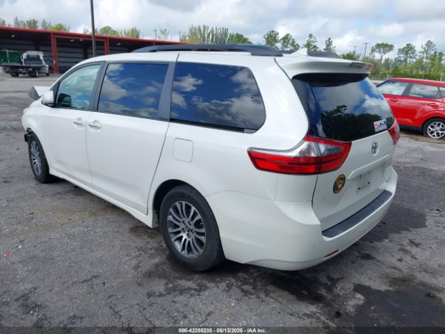 5TDYZ3DC5LS029364 Toyota SIENNA XLE