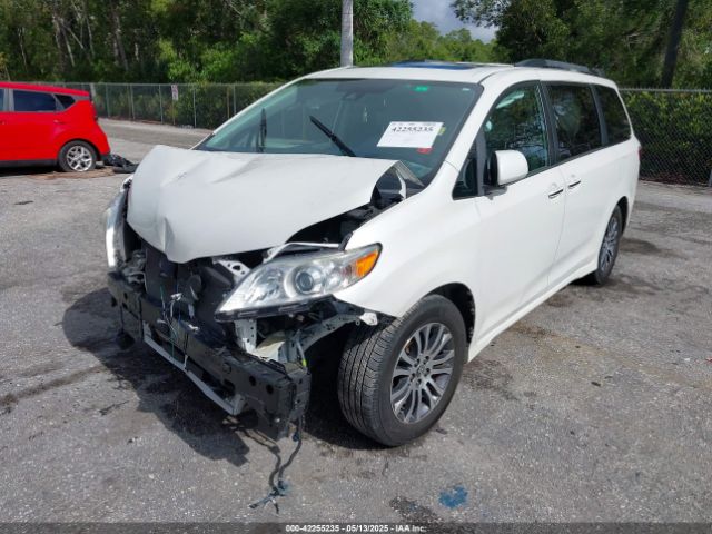 5TDYZ3DC5LS029364 Toyota SIENNA XLE