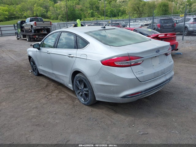 3FA6P0LU5JR235327 Ford 2.0l 4v atk hev