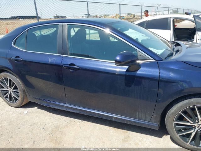 4T1G11AK3MU552152 Toyota CAMRY SE