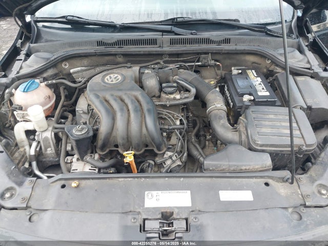 3VW2K7AJ4EM440677 Volkswagen Jetta 2.0l S