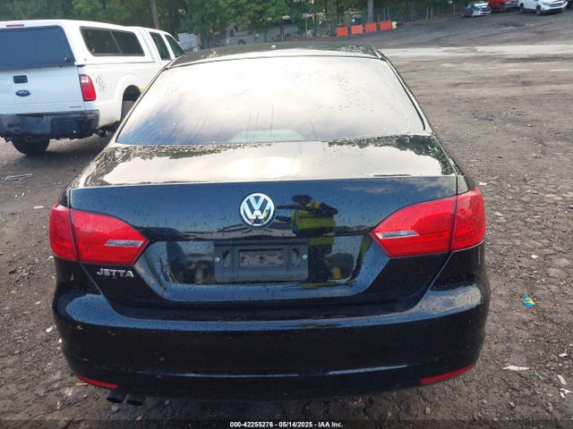 3VW2K7AJ4EM440677 Volkswagen Jetta 2.0l S