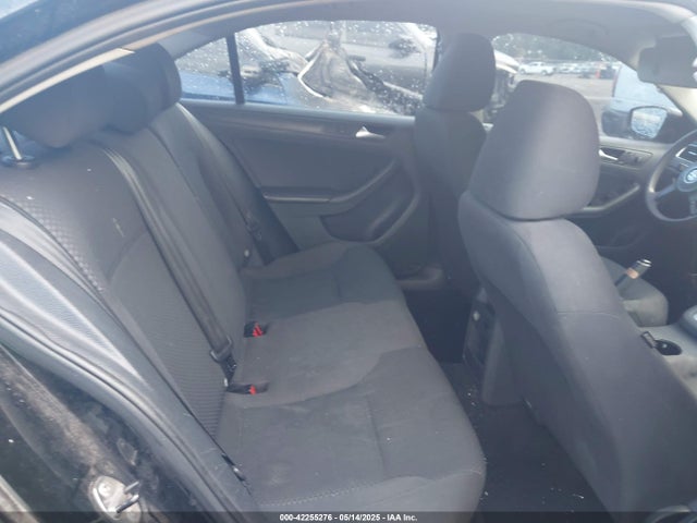 3VW2K7AJ4EM440677 Volkswagen Jetta 2.0l S