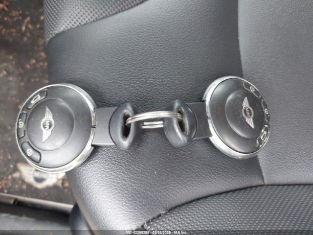 2012 MINI COOPER S WMWSV3C52CT385757 Photo 10