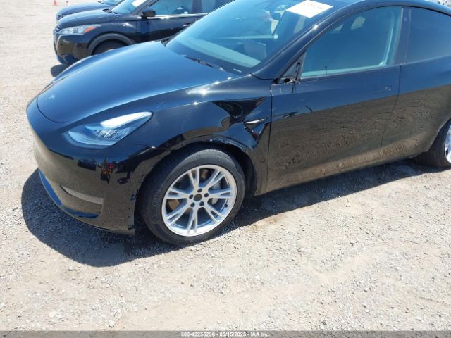 2023 TESLA MODEL Y 7SAYGDEE6PA033798 Photo 5