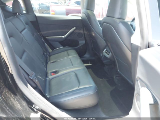 2023 TESLA MODEL Y 7SAYGDEE6PA033798 Photo 7