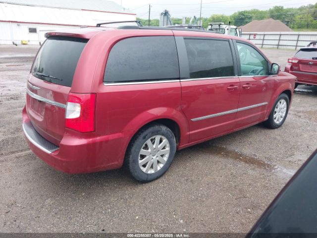 2C4RC1BG0ER325856 Chrysler Town and Country
