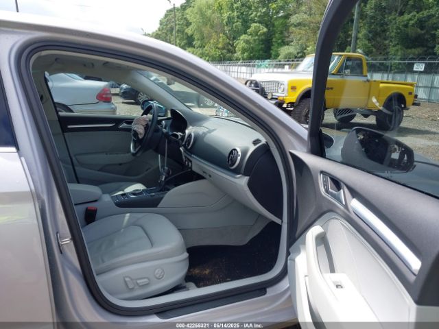 2016 AUDI A3 WAUC7GFF2G1026517 Photo 4